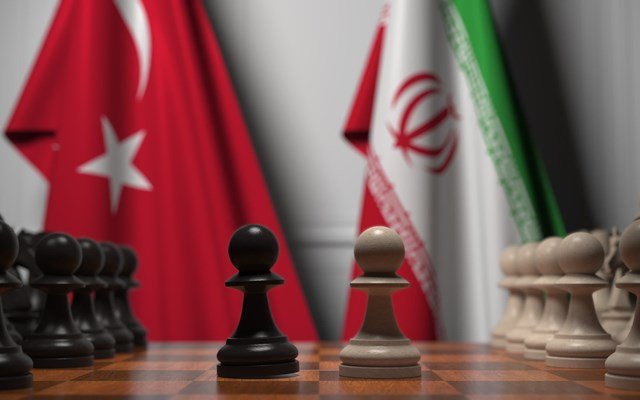 Σε-vertigo-η-Τουρκία-από-τον-πόλεμο-στο-Ιράν