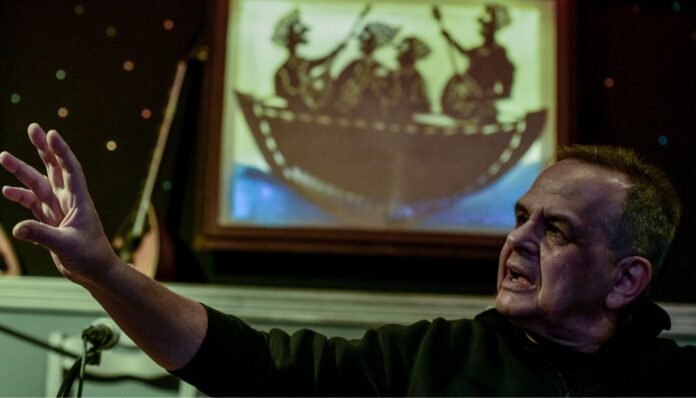 Βαγγέλης-Κορακάκης:-Δεν-εντάσσεται-στο-ΠΑΣΟΚ-–-Δηλώνει:-«Είμαι-από-την-Καισαριανή-και-ΚΚΕ»