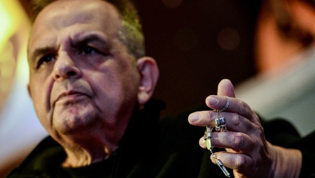 ΠΑΣΟΚ:-Ανακοίνωσε-τον-Κορακάκη-στη-Επιτροπή-Διεύρυνσης-αλλά-ο-ίδιος-δηλώνει-ΚΚΕ