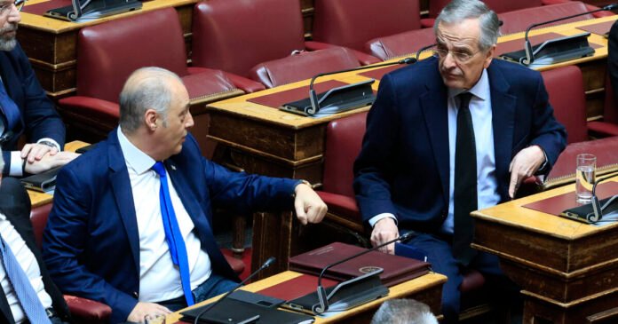 Ο-Σαμαράς-παραχώρησε-τη-σειρά-του-στον-Βελόπουλο