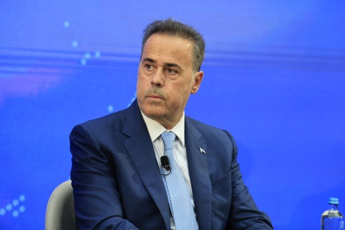 Παπασταύρου-σε-Φάμελλο-για-την-Συμφωνία-με-chevron:-Ρεσιτάλ-ανακρίβειας-και-καιροσκοπισμός-από-τον-ΣΥΡΙΖΑ