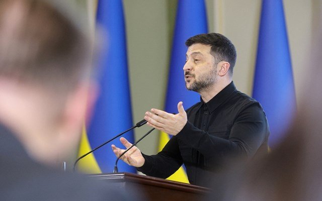 Ζελένσκι-σε-Παχλαβί: “Θέλω ένα-Ιράν-που-δεν-θα-συνεργάζεται-με-τη-Ρωσία”