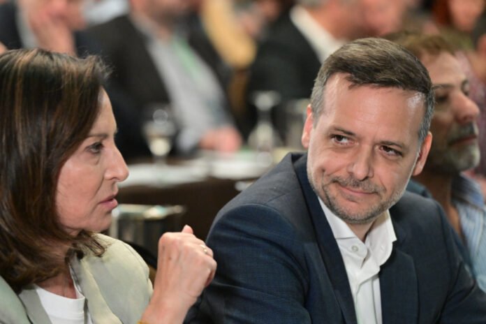 Συνέδριο-ΠΑΣΟΚ:-Οι-κορυφαίοι-στη-μάχη-του-σταυρού-και-της-πρωτιάς-–-Όλα-τα-ονόματα