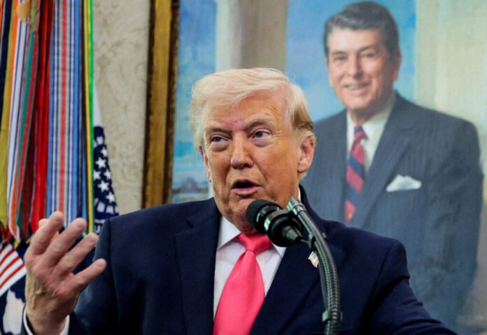 Δημοσκόπηση-καμπανάκι-για-τον-Τραμπ:-Πτώση-λόγω-καυσίμων-και-πολέμου