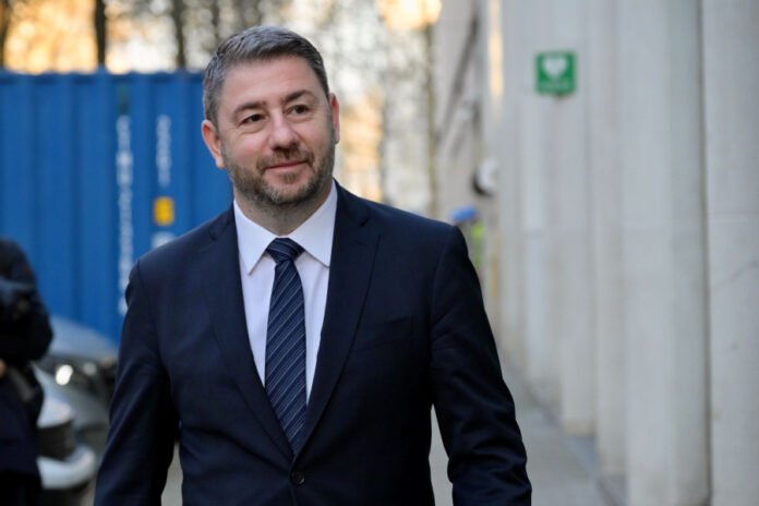 Το-ΠΑΣΟΚ-γίνεται-ενιαίο-κόμμα-–-Τι-θα-γίνει-με-την-κρατική-χρηματοδότηση