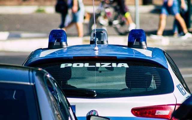 Ιταλία:-Καθηγήτρια-μαχαιρώθηκε-από-μαθητή-13-ετών-στην-είσοδο-του-σχολείου