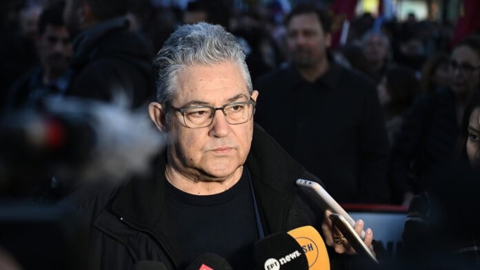 Στο-συλλαλητήριο-ενάντια-στον-πόλεμο-στο-Σύνταγμα