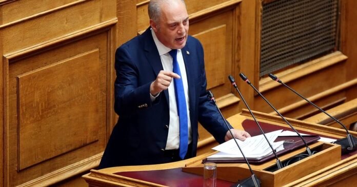 Κ.-Βελόπουλος:-Με-τον-κατώτατο-μισθό-η-κυβέρνηση-έχει-επιδοθεί-σε-μία-προσπάθεια-να-«βαφτίσει-το-κρέας