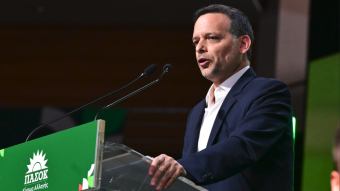 Δούκας-στο-Συνέδριο-του-ΠΑΣΟΚ:-«Είμαστε-σε-καλό-δρόμο…-Μοναδικός-μου-στόχος-να-φύγουμε-από-τη…