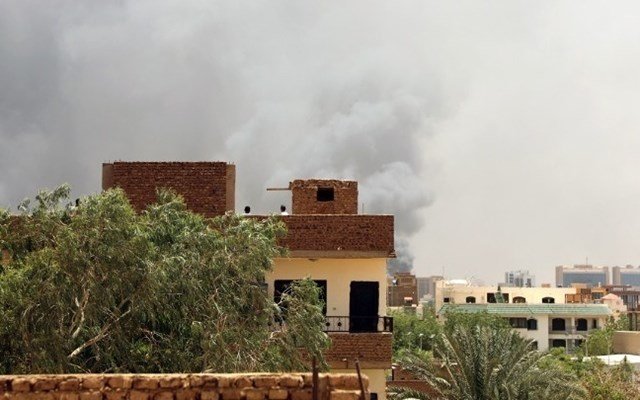 Πόλεμος-στο-Σουδάν:-Δορυφορικές-εικόνες-αποκαλύπτουν-ίχνη-πυρκαγιάς-σε-καταυλισμό-εκτοπισμένων