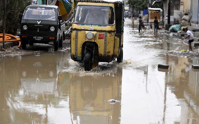 Αφγανιστάν:-Καταρρακτώδεις-βροχές-προκάλεσαν-πλημμύρες-και-κατολισθήσεις-–-17-νεκροί
