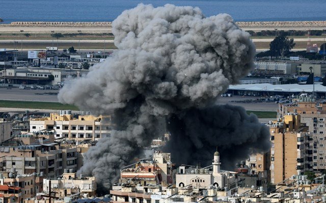 Ιράν:-“Εμείς-θα-αποφασίσουμε-πότε-θα-τελειώσει-ο-πόλεμος-–-Δεν-θα-σταματήσουμε-μέχρι-να-δώσουμε-ένα-ιστορικό-μάθημα”