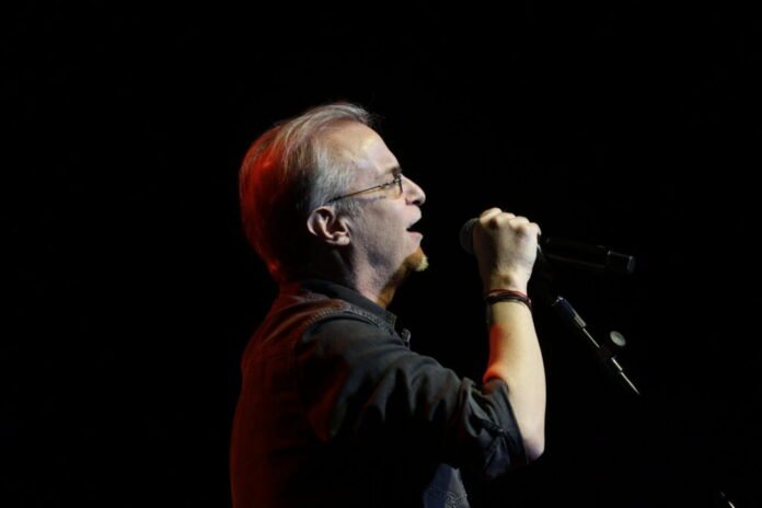 Μίλτος-Πασχαλίδης:-Με-στεναχώρησε-το-ΚΚΕ-με-τα-ομόφυλα-ζευγάρια-(Βίντεο)