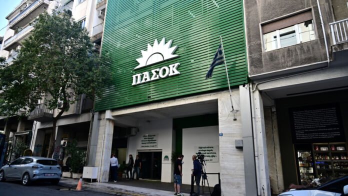 ΠΑΣΟΚ-για-ΟΠΕΚΕΠΕ:-mονόδρομος-για-Μητσοτάκη-η-αποπομπή-υπουργών-και-υφυπουργών