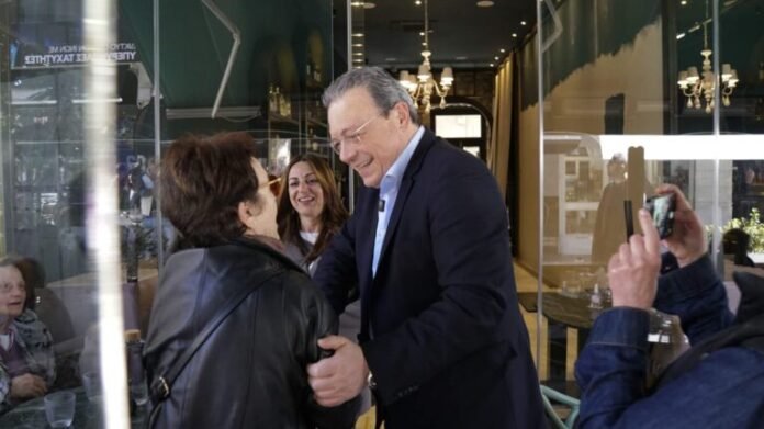 Σ.-Φάμελλος:-«Η-κυβέρνηση-φτωχοποιεί-την-κοινωνία-και-εξυπηρετεί-τα-καρτέλ-και-τα-μεγάλα-συμφέροντα-–-Κατατεθειμένα-και-κοστολογημένα-τα-μέτρα-του-ΣΥΡΙΖΑ-ΠΣ-κατά-της-ακρίβειας»