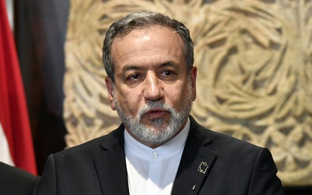 Ρωσία-Ιράν:-Τηλεφωνική-επικοινωνία-Λαβρόφ-–-Αραγτσί-σχετικά-με-τον-πόλεμο-στη-Μέση-Ανατολή