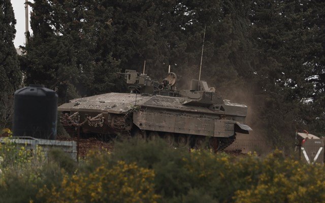 live-Νέες-απειλές-Τραμπ:-Δεν-έχουμε-καν-αρχίσει-να-καταστρέφουμε-ό,τι-έχει-απομείνει-–-nέες-απειλές-Ιράν-για-χτυπήματα-σε-χώρες-του-Κόλπου