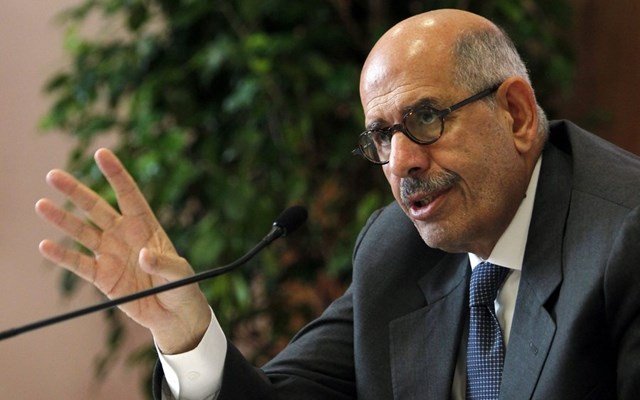 “Κραυγή”-ελ-Μπαραντέι-προς-διεθνή-κοινότητα:-Σταματείστε-τον-“παράφρονα”-Τραμπ-πριν-“μετατρέψει-τη-Μέση-Ανατολή-σε-μπάλα-φωτιάς”