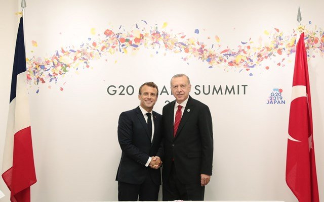 Γαλλία-–-Τουρκία:-Μακρόν-και-Ερντογάν-συζήτησαν-για-το-Ιράν,-αλλά-και-για-την-Ουκρανία