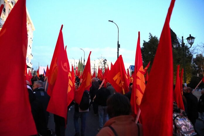 ΚΚΕ:-Υποκριτικές-οι-δηλώσεις-του-Α.-Γεωργιάδη-και-όσων-εδώ-και-χρόνια-έχουν-φορέσει-φωτοστέφανο-στην-ΕΕ