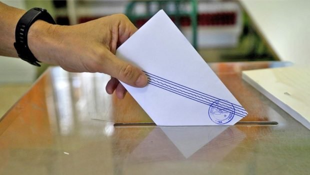 Δημοσκόπηση-interview:-Προβάδισμα-ΝΔ,-τρίτη-δύναμη-η-Καρυστιανού-και-πίεση-για-κάλπες