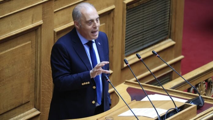 Βελόπουλος:-Το-πρόβλημα-σας-είναι-ότι-δεν-μπορείτε-να-ελέγξετε-την-Κοβέσι