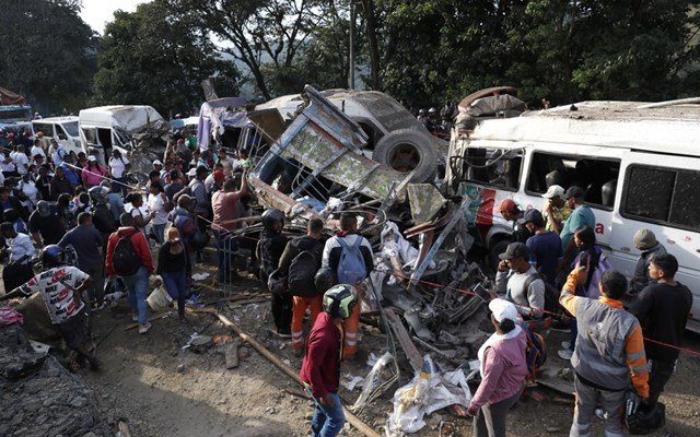 Κολομβία:-bομβιστική-επίθεση-σε-αυτοκινητόδρομο-με-14-νεκρούς-και-38-τραυματίες