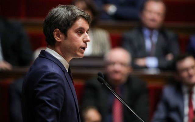Γαλλία:-Η-μυστηριώδης-γοητεία-του-Γκαμπριέλ-Ατάλ-στους…-Κινέζους
