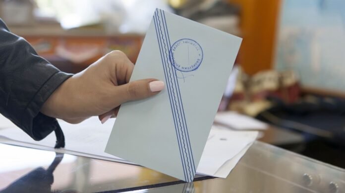 Δημοσκόπηση-gpo:-Στο-28,6%-η-ΝΔ,-στο-15,1%-η-ΕΛΑΣ,-στο-12,4%-με-πτώση-3,5-μονάδων-το-ΠΑΣΟΚ,-στο-10,5%-η-Καρυστιανού