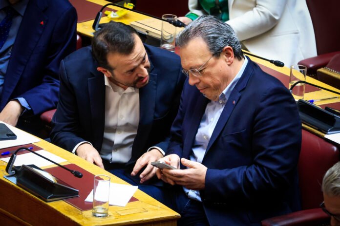 Χοντραίνει-η-αντιπαράθεση-στον-ΣΥΡΙΖΑ,-θέμα-Φάμελλου-θέτει-ο-Παππάς