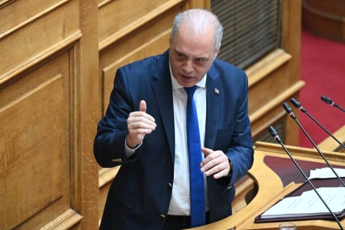 Βουλή-–-Βελόπουλος:-Όσα-κόμματα-και-όσες-δημοσκοπήσεις-κι-αν-εφεύρει-το-Μαξίμου-δεν-θα-ανακόψει-την-πορεία-της-Ελληνική-Λύσης