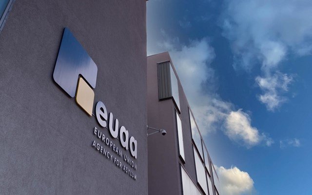 ΕΕ:-Μείωση-κατά-19%-στις-αιτήσεις-ασύλου-το-2025-σε-σχέση-με-το-2024