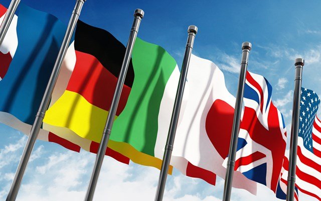 g7:-Συγκρούσεις-διαδηλωτών-και-αστυνομίας-στη-Γενεύη-–-Επιθέσεις-κατά-γραφείων-ΟΗΕ-και-άλλων-κτιρίων