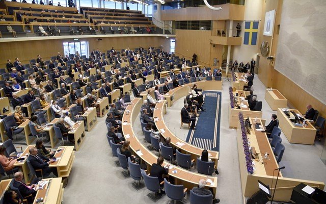 Σουηδία:-Εγκρίθηκε νόμος-“καλής-διαγωγής”-που-θα-διώχνει-από-τη-χώρα-τους-μετανάστες-που-παρεκτρέπονται