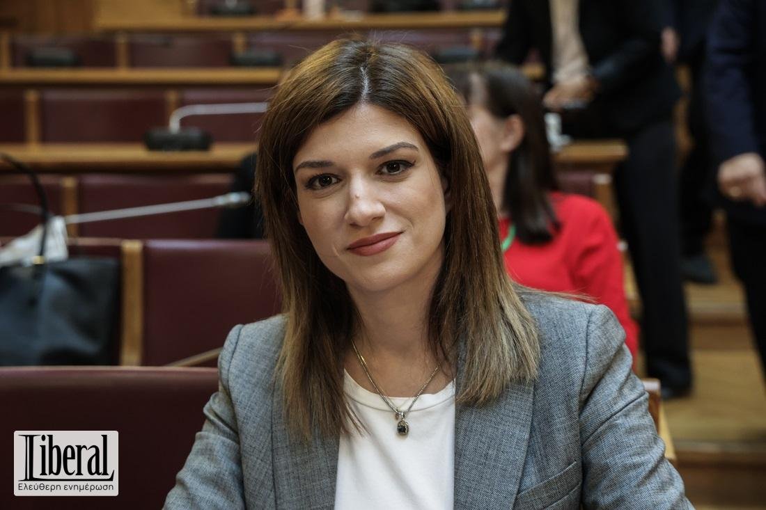 Κ.-Νοτοπούλου:-Δεν-ζήτησα-να-συμπεριληφθεί-το-όνομά-μου-σε-δημοσκόπηση-για-το-ΠΑΣΟΚ