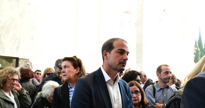 Μήνυση-κατά-Βελόπουλου-από-τον-Σακελλαρίδη-και-τους-βουλευτές-της-Νέας-Αριστεράς:-«Να-μπει-φραγμός-στις-ρατσιστικές-δηλώσεις»