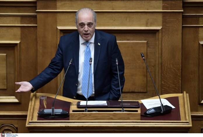 Βελόπουλος-για-μήνυση-Σακελλαρίδη:-Ο-πρώην-έμμισθος-της-Διεθνούς-Αμνηστίας-να-διαβάσει-τις-θέσεις-της-Ελληνικής-Λύσης