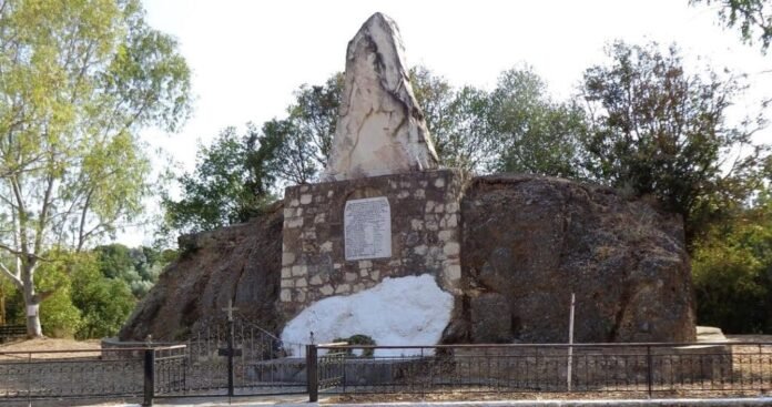 ΚΚΕ-και-ΠΕΑΕΑ-ΔΣΕ-τιμούν-τα-82-χρόνια-από-τη-Μάχη-της-Χώρας