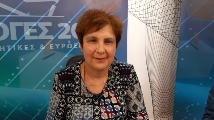 aποχαιρετά-την-αγωνίστρια-Κλαίρη-Κωστάλα-η-ΤΕ.-Χίου-του-ΚΚΕ