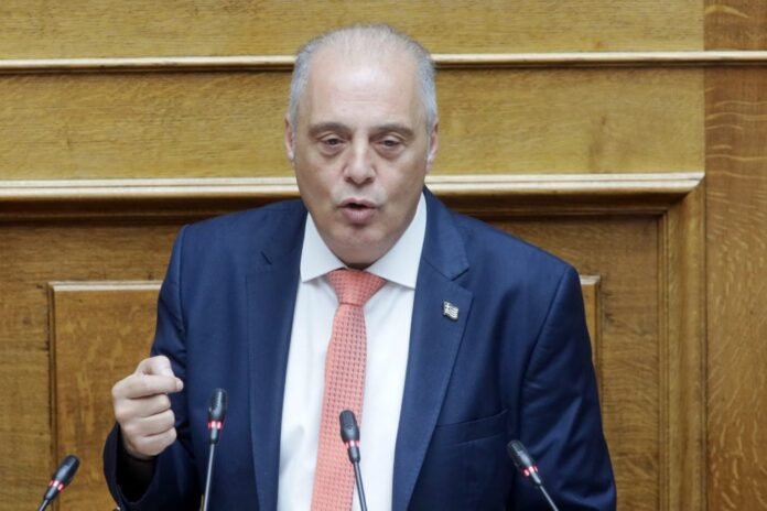 Βουλή-–-Κυριάκος-Βελόπουλος:-«Είστε-η-κυβέρνηση-του-ξεπουλήματος»
