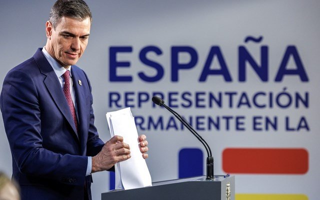 Η-Ισπανία-ετοιμάζεται-να-χορηγήσει-άδεια-διαμονής-σε-πάνω-από-1-εκατομμύριο-παράτυπους-μετανάστες