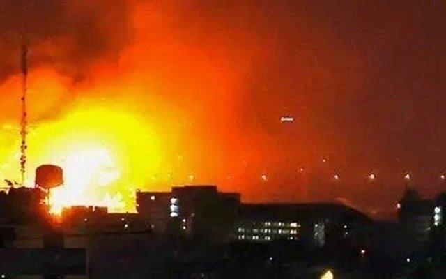 ΗΠΑ:-Νέο-κύμα-πληγμάτων-σε-90-στόχους-στο-Ιράν-–-aναχαιτίσεις-ιρανικών-πυραύλων-στο-Κουβέιτ,-αντιφατικά-μηνύματα-από-Τραμπ