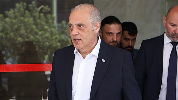 Στη-Βουλή-η-αναφορά-που-κατέθεσε-ο-(«λαγός»-του-Μητσοτάκη)-Βελόπουλος-επικαλούμενος-τις-τοξικές-δηλώσεις-Γεωργιάδη-κατά-Τσίπρα