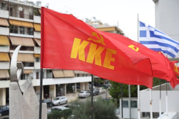 ΚΚΕ:-“Υποχρεώσεις”-λάστιχο-για-τις-αεροπορικές-εταιρείες-που-θησαυρίζουν-και-ψαλιδισμένες-αποζημιώσεις-για-τους-επιβάτες