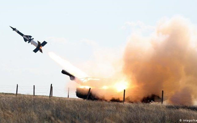middle-east-eye:-Η-Ρωσία-“δείχνει”-τα-ΗΑΕ-για-την-πώληση-των-τουρκικών-s-400