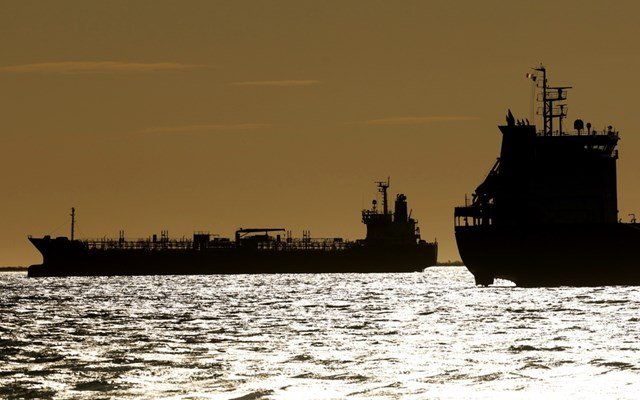 Τάνκερ-που-είχε-ναυλωθεί-από-την-exxonmobil-δέχτηκε-επίθεση-κοντά-σε-τερματικό-σταθμό-της-Μαύρης-Θάλασσας