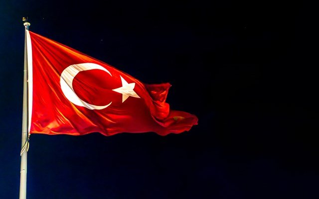 Τουρκία:-Η-αμυντική-συμφωνία-με-τη-Σαουδική-Αραβία-και-το-Πακιστάν-“δεν-στοχεύει-κάποια-συγκεκριμένη-χώρα”