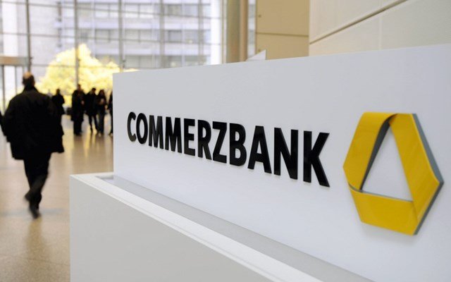 commerzbank:-Ανοικτό-το-Βερολίνο-σε-πώληση-του-12,7%-στη-unicredit-–-Τι-όρους-θέτει