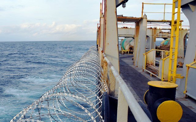 Πειρατεία:-Ο-κόλπος-του-Άντεν-και-τα-ύδατα-της-Σομαλίας-ξανά-σε-ζώνη-υψηλού-κινδύνου