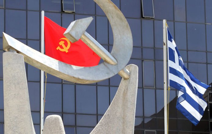 ΚΚΕ:-Ανησυχία-για-την-καθήλωση-πυροσβεστικού-ελικοπτέρου-στην-Τύμφη